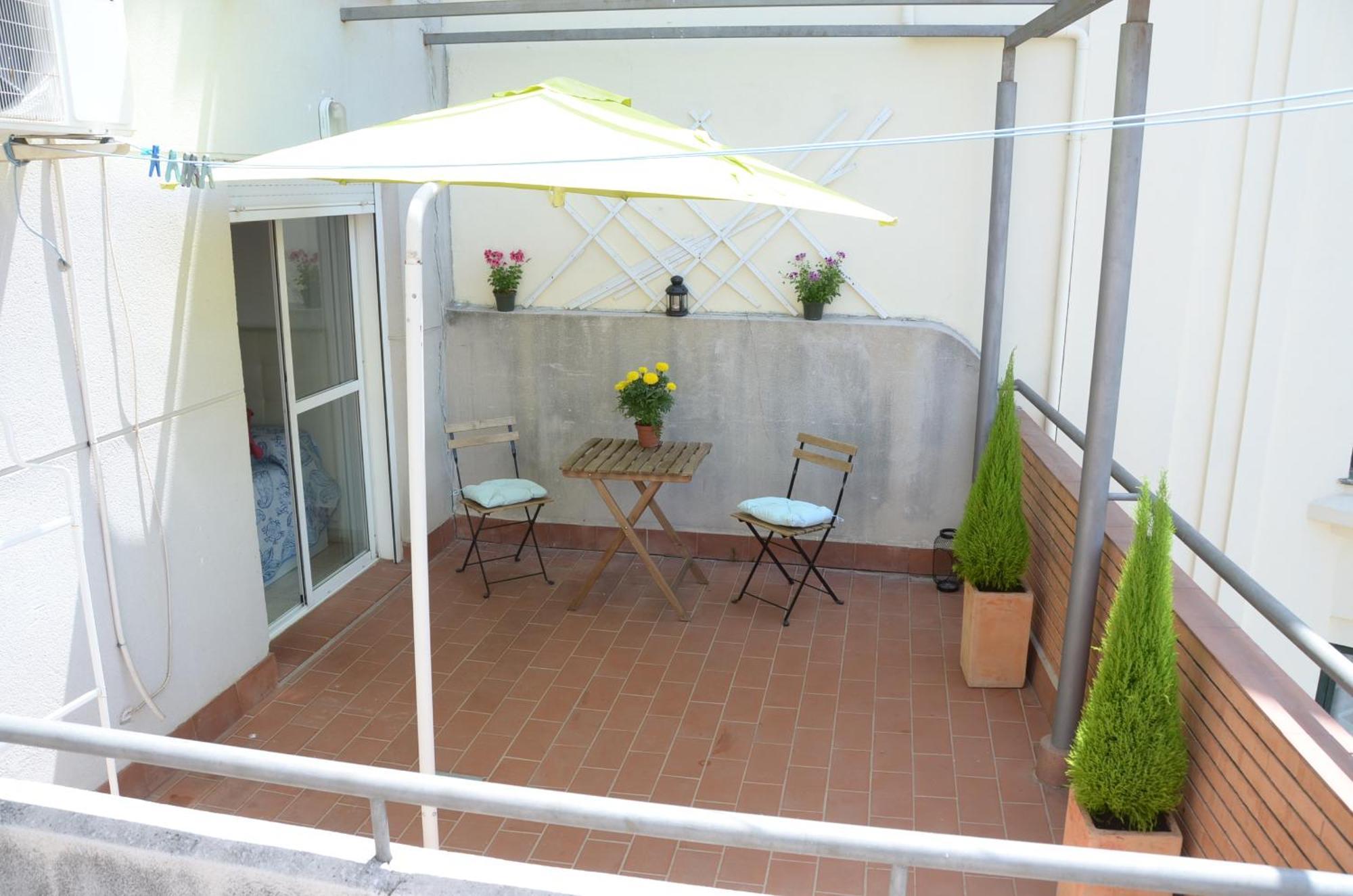 Habitacion Terraza Centro Malaga Luaran gambar